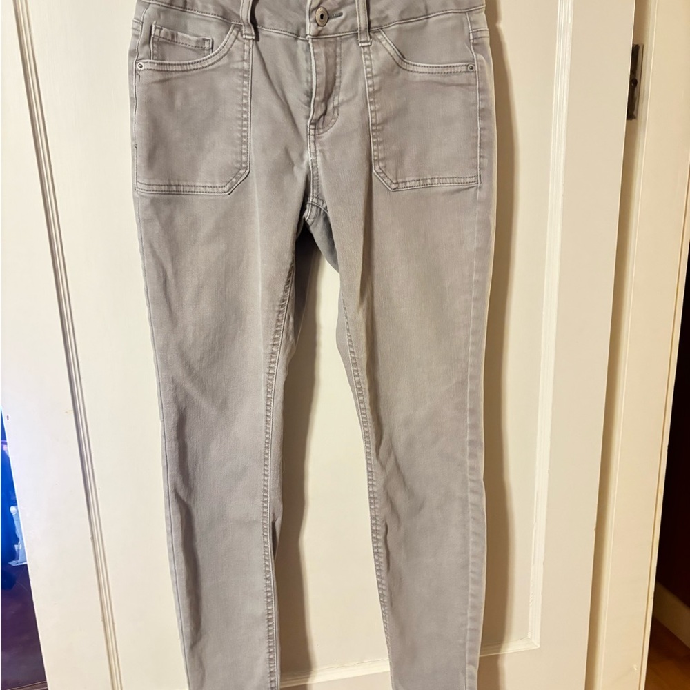 Women's Skinny Jeans in Gray